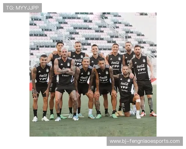 花臂足球明星的成长故事与赛场传奇：从街头到世界顶级联赛的精彩之路