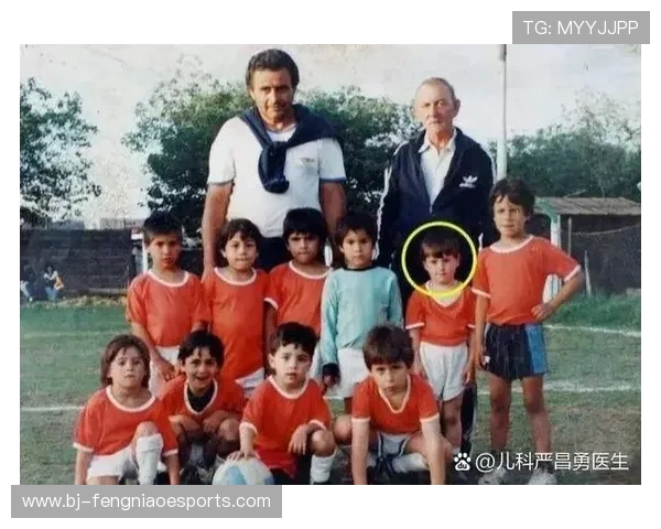 足球明星二代俊帅后代颜值爆表高清大图展现运动基因的魅力